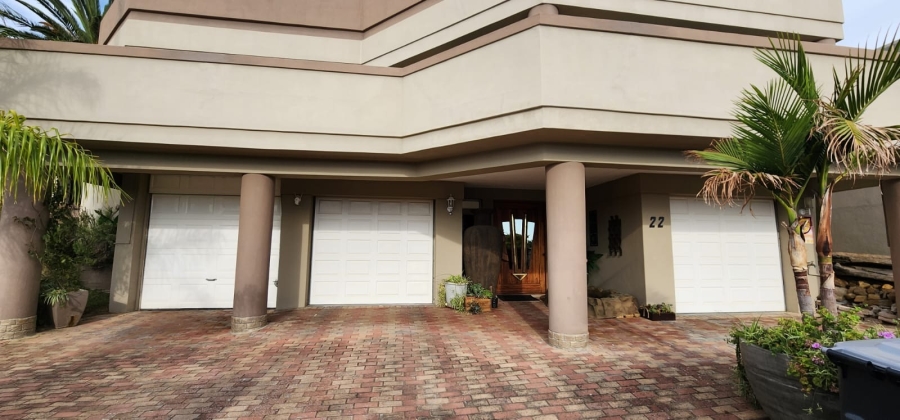 3 Bedroom Property for Sale in Olive Grove Western Cape